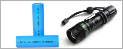 LED手电筒 电池
